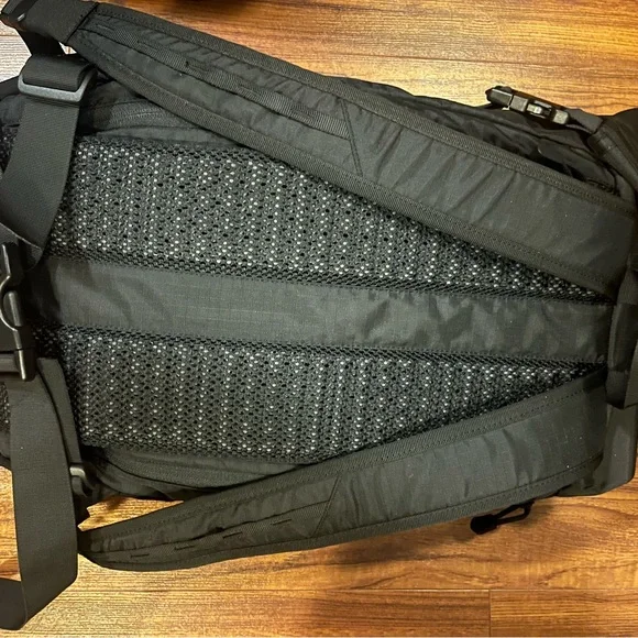 Condor Aero Backpack - Picture 4 of 6